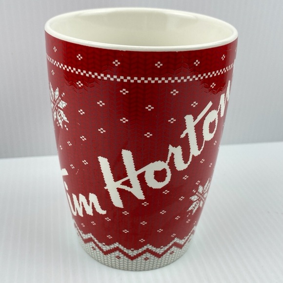 Tim Hortons 14 oz Mug Red Christmas Knit No 015 Limited Edition Coffee Cup 2015 - Picture 8 of 8